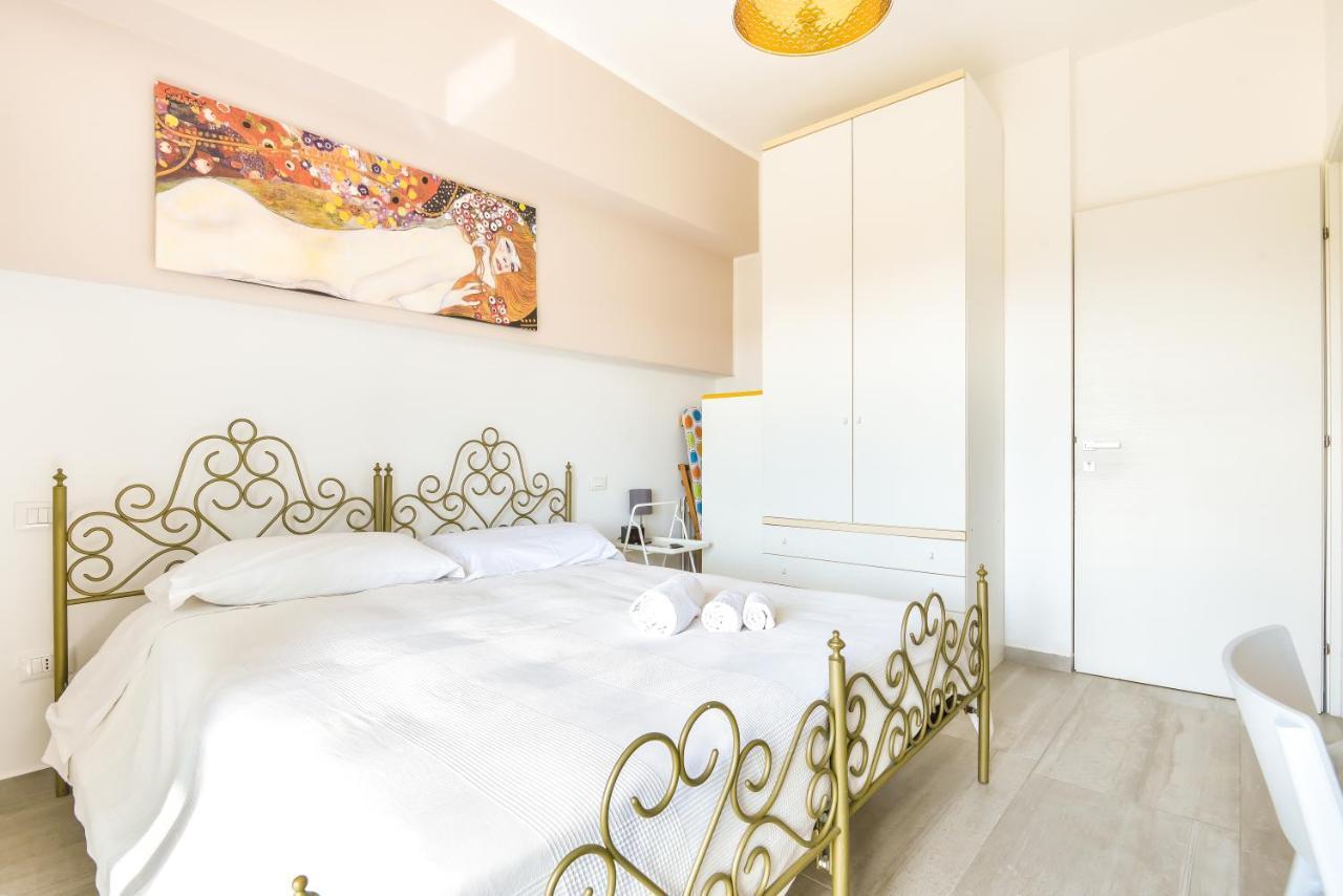 Aurora Residence Gela Bagian luar foto