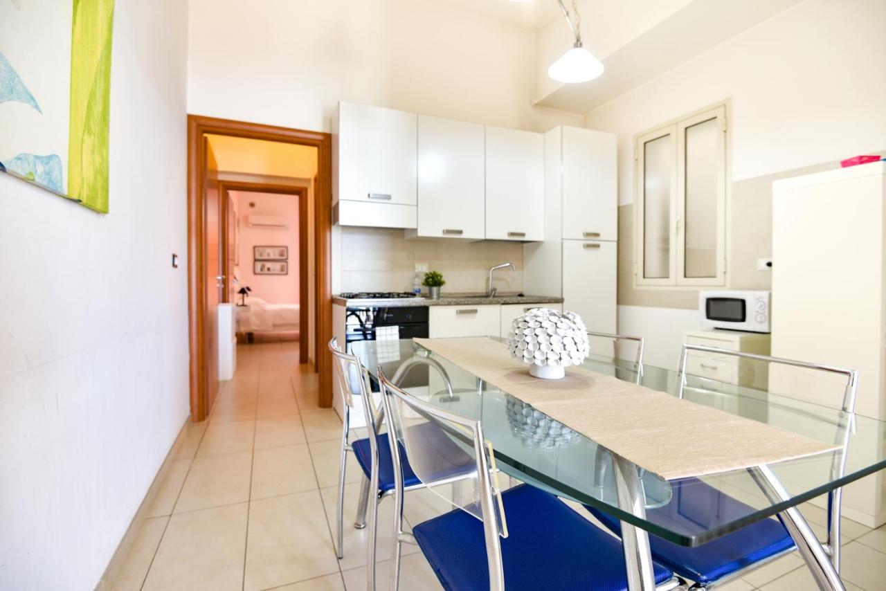 Aurora Residence Gela Bagian luar foto