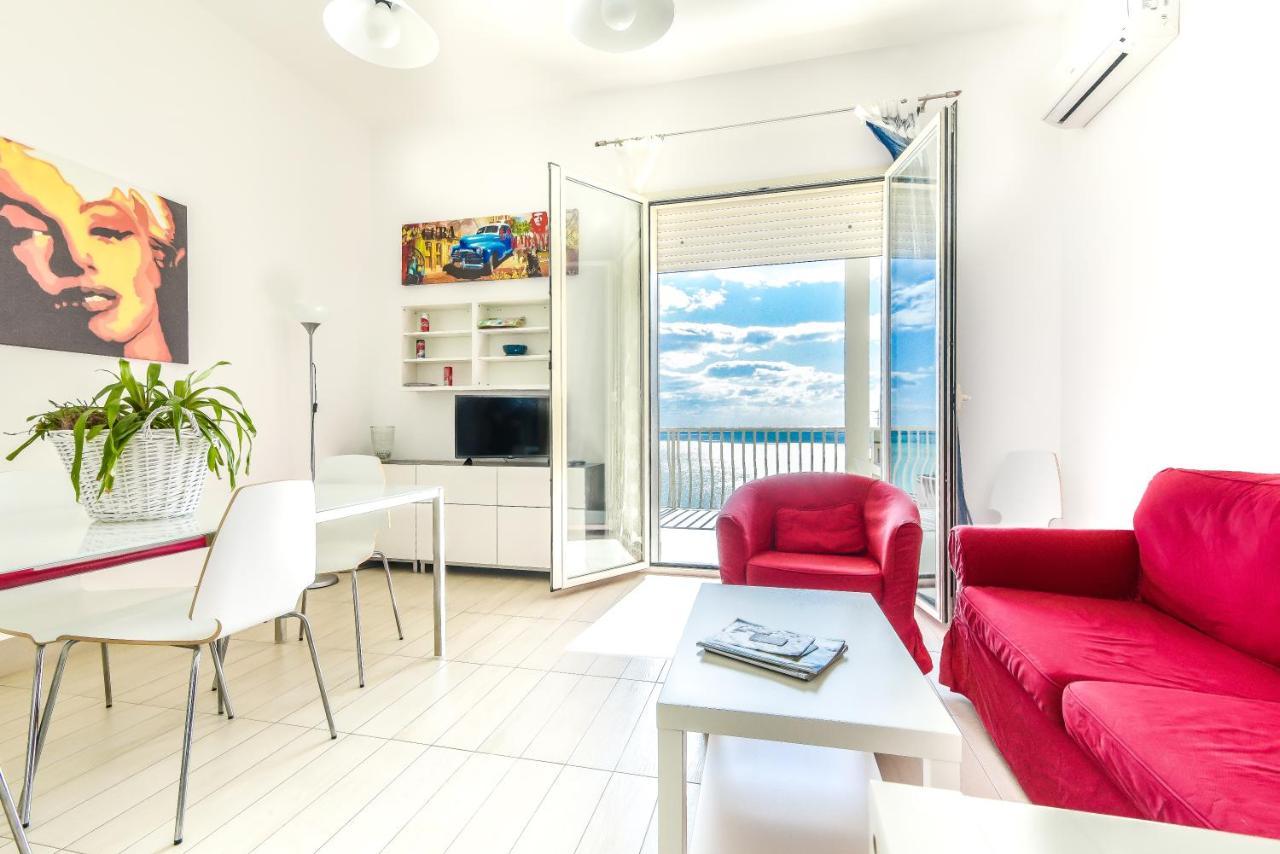 Aurora Residence Gela Bagian luar foto