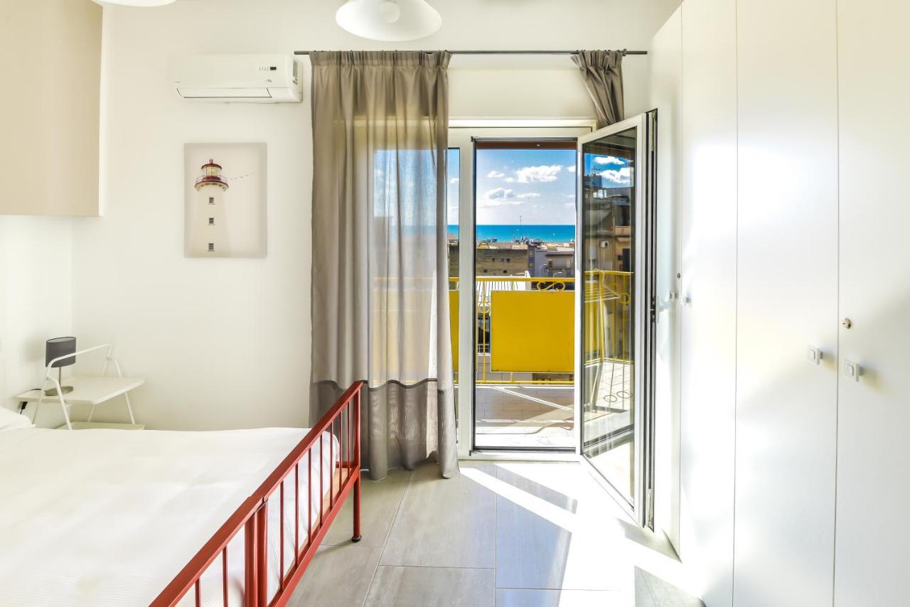 Aurora Residence Gela Bagian luar foto