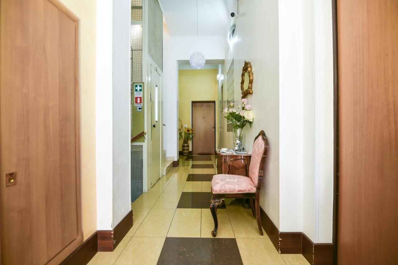 Aurora Residence Gela Bagian luar foto
